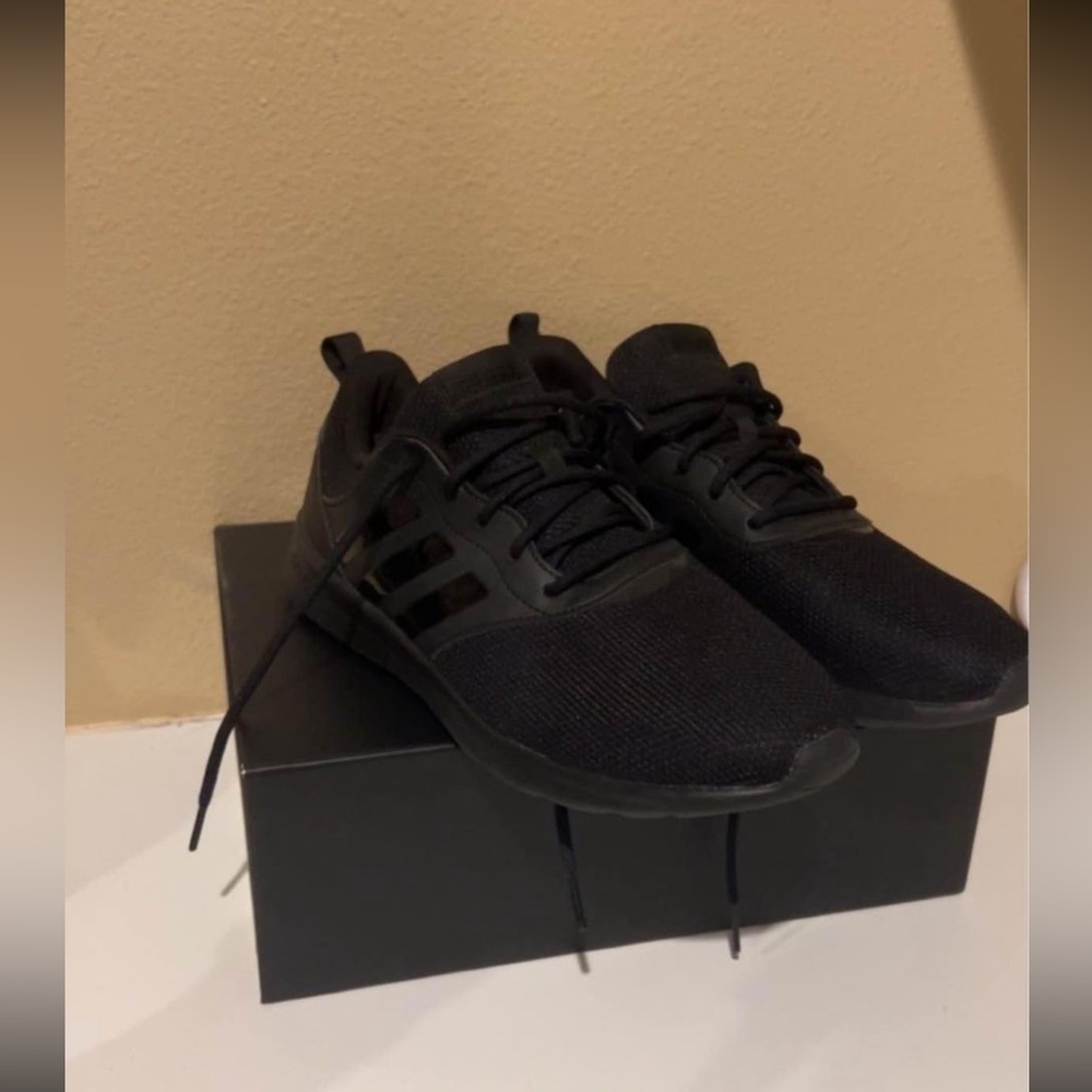 ADIDAS CLOUDFOAM WOMANS